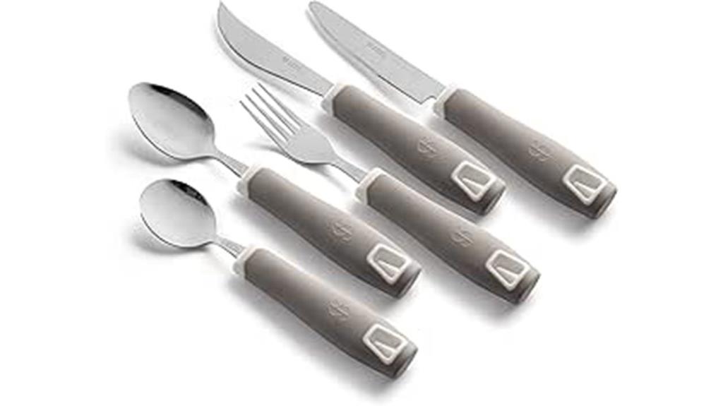 adaptive utensil set
