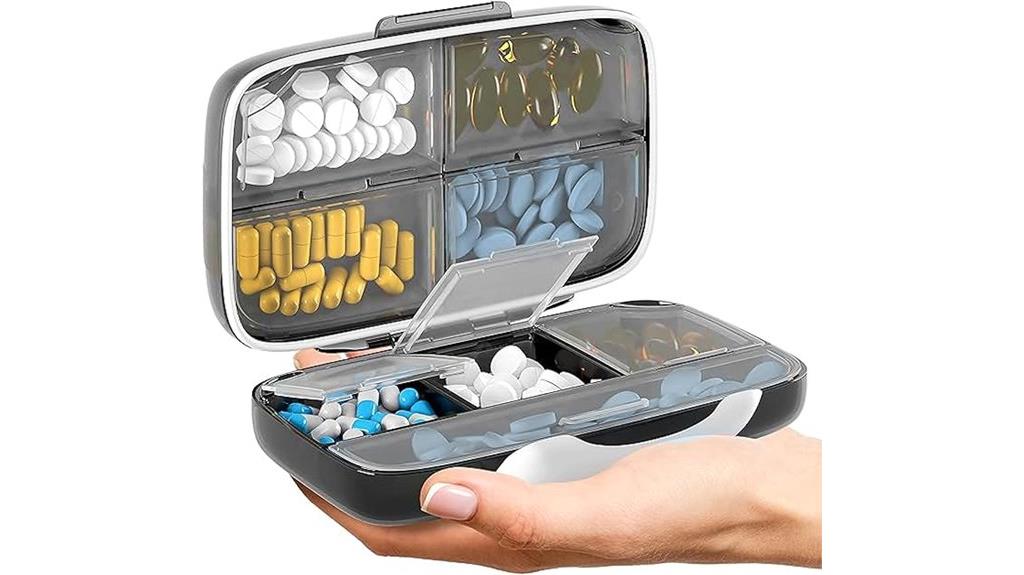 eight compartment travel organizer