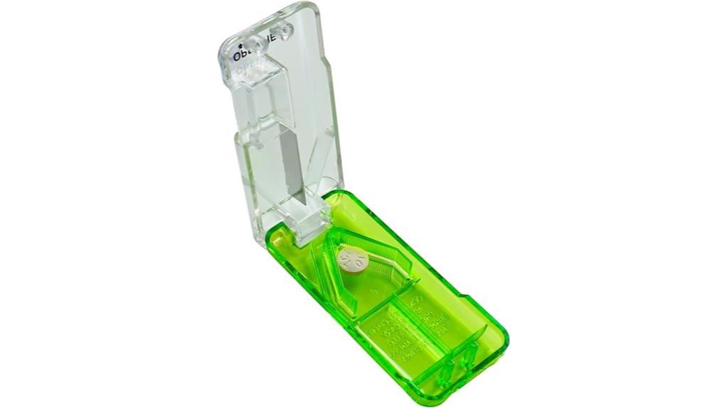precise pill cutting tool