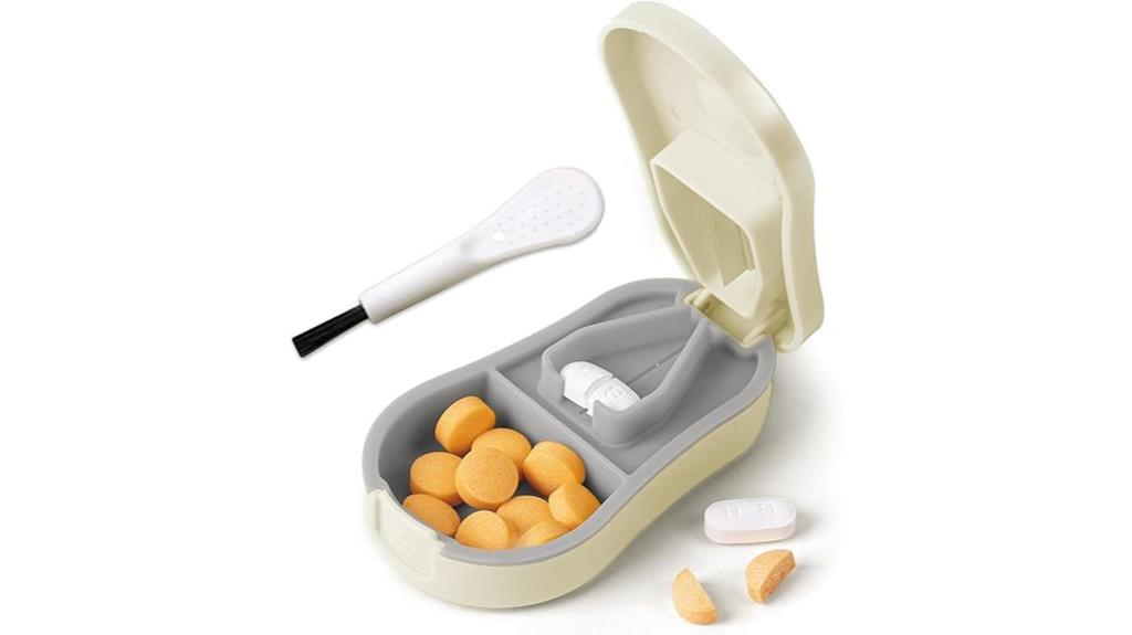 small pill splitting tool