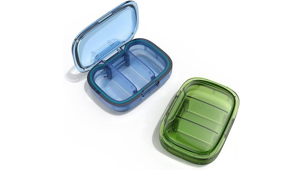 small three compartment pill box