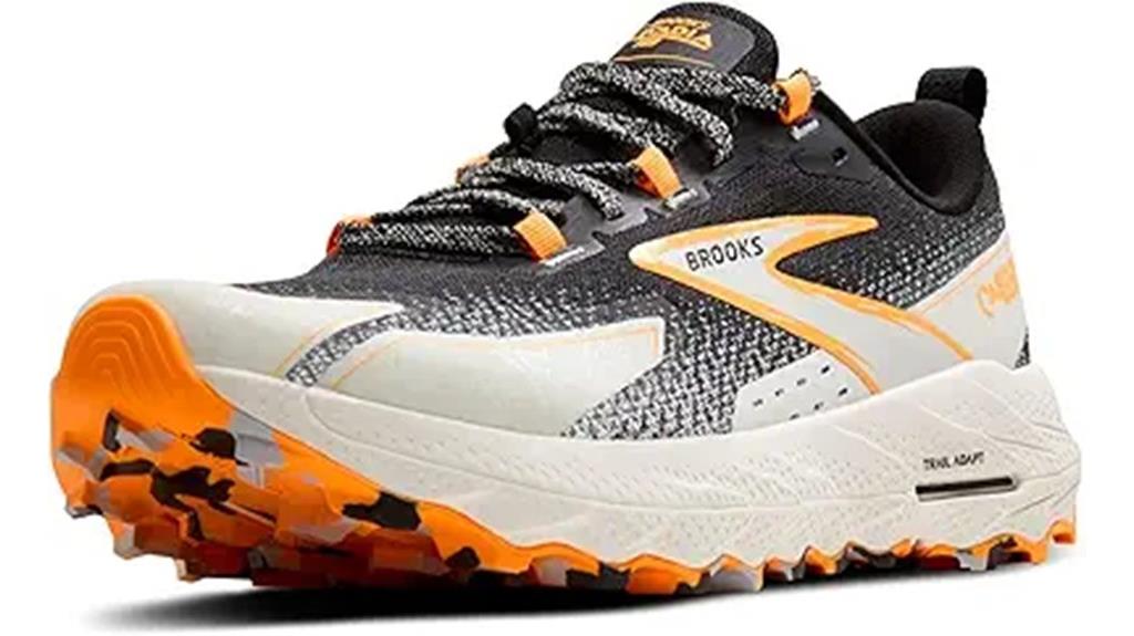 men s trail running shoe